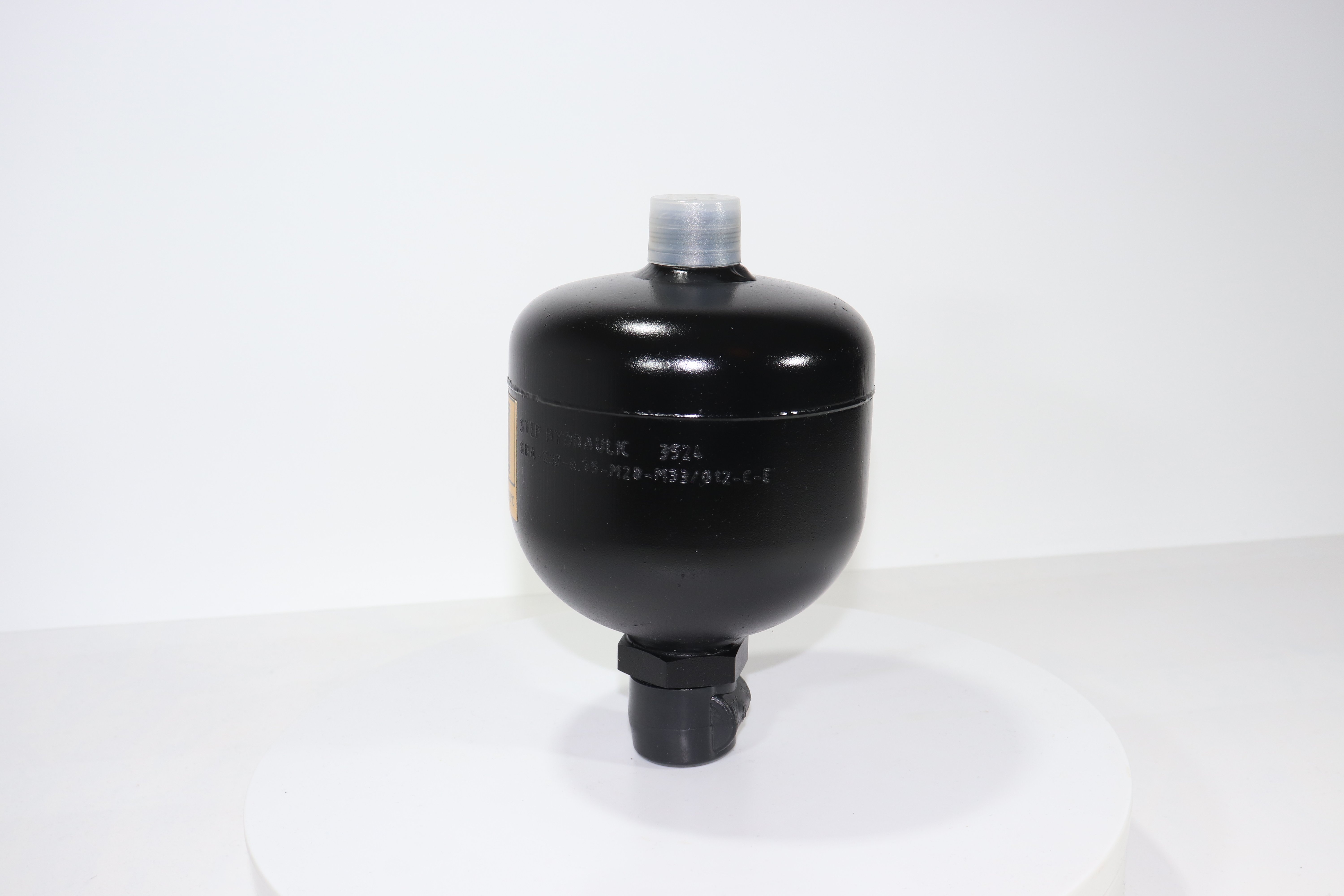 SDA-210-0,75-M28-G12/M33-C-N Пневмогидроаккумулятор (сварной, V=0,75, -15 +80°C, G1/2"+М33*1,5, Pmax 210 bar)