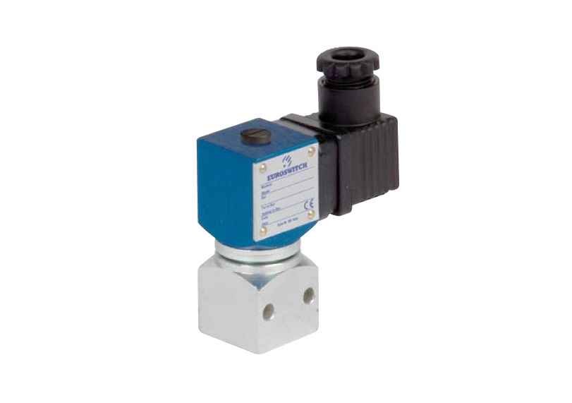 Датчик давления Euroswitch 24F00661 (SPDT, 1/4'' BSPP (цилиндр.),HNBR, диапазон 0,3-5)