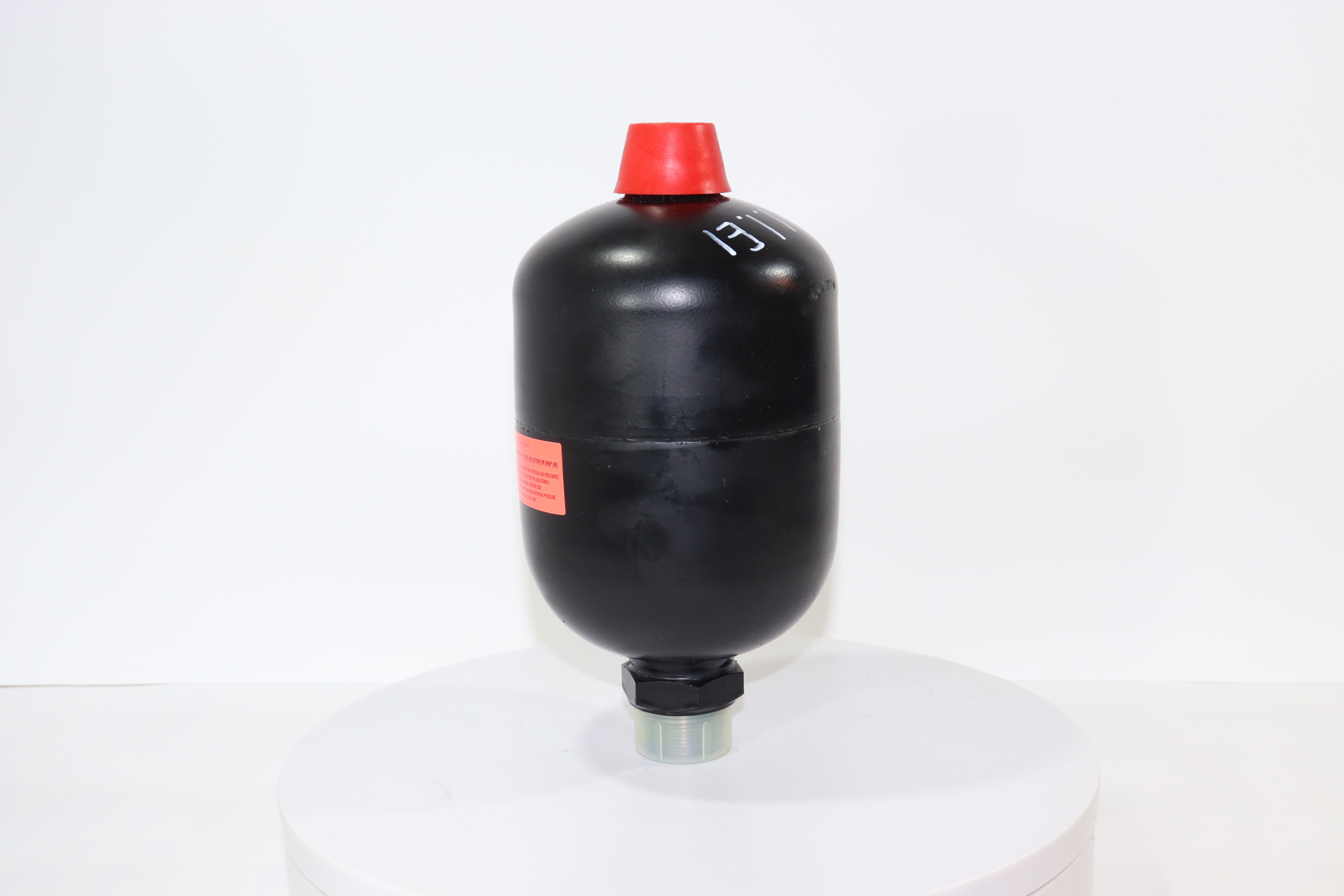 WA.2.1.1.O.E1.A.210 SAIP Италия Пневмогидроаккумулятор (сварной, V=1 L, -15 +80°C, G1/2"+М33*1,5, Pmax 210 bar)